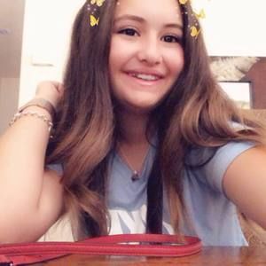 Meet your Posher, Bella